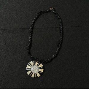 Elegant Black and Silver Pendant Necklace